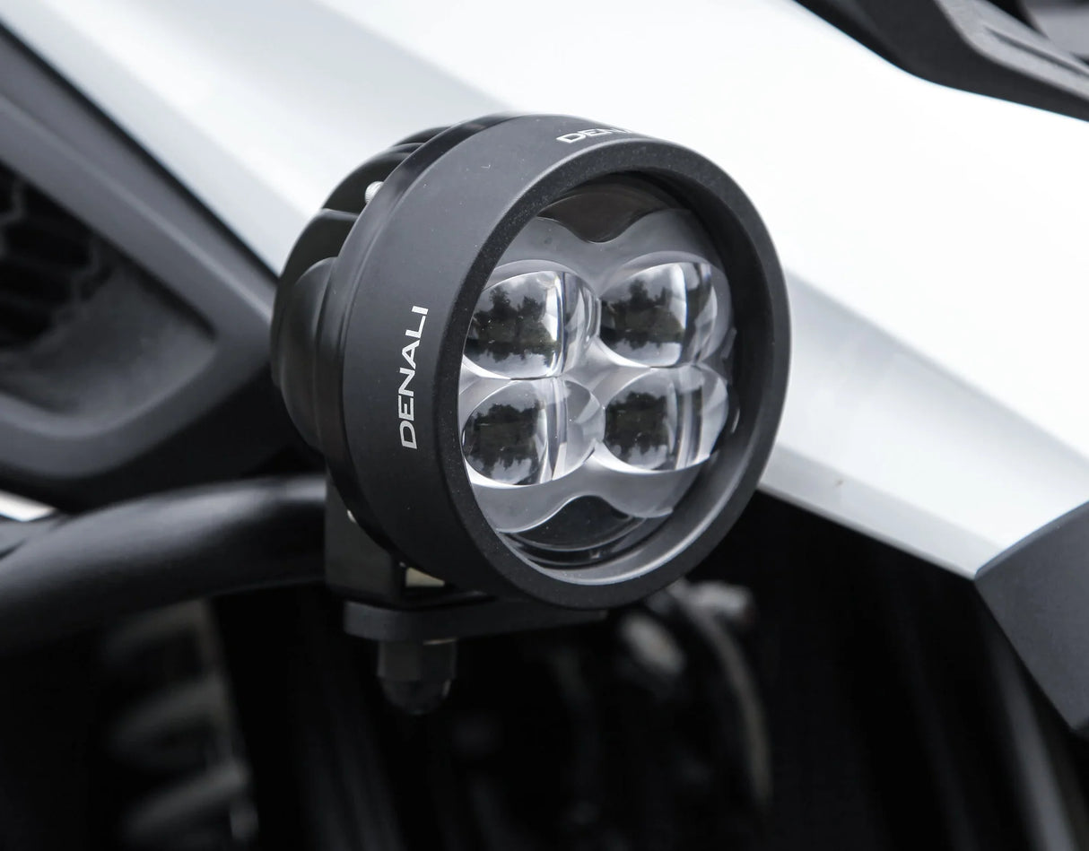 Denali D3 Mistlamp met DataDim™ Technology - ApexMoto