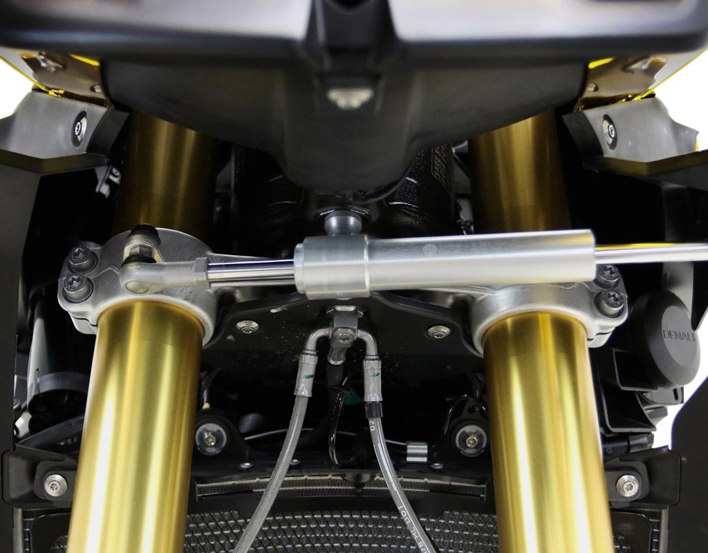 Denali Soundbomb Split Mount S1000XR detail