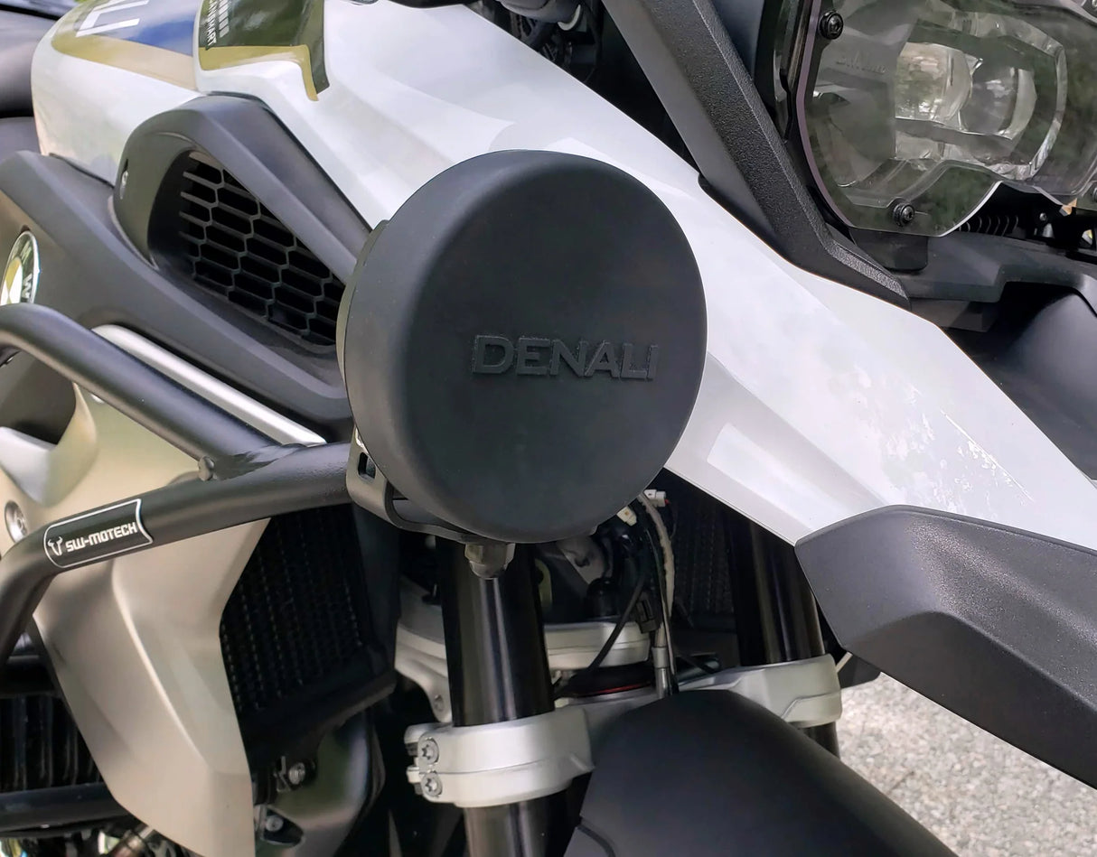 Denali Slip-on blackout cover kit voor D7 lampen - ApexMoto