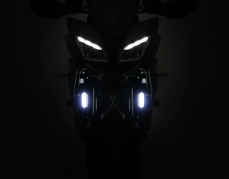 Dagrijverlichting Kit met offset mount - Wit of Oranje - ApexMoto