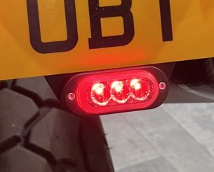 Single Rear T3 Auxiliary LED Licence Plate Brake Light