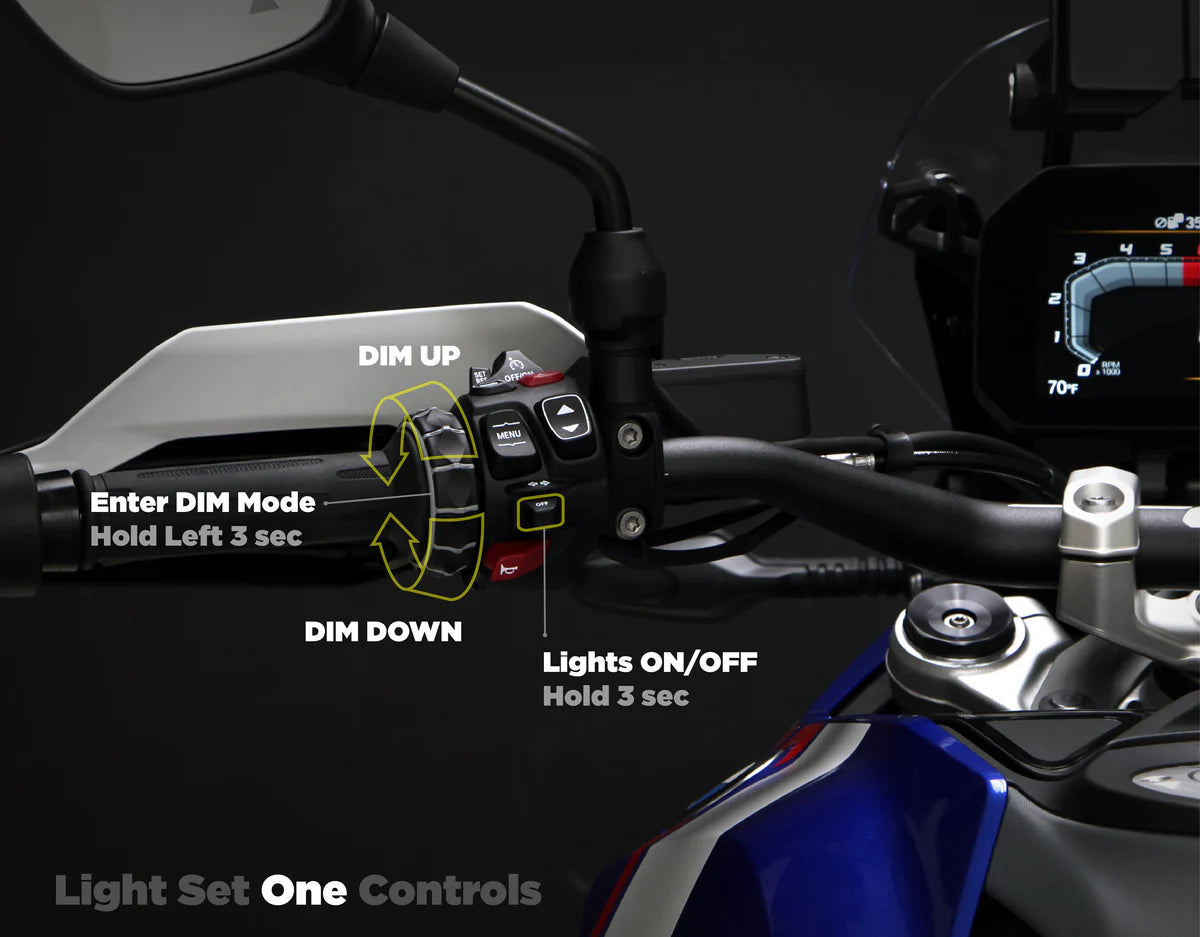R1300gshandlebarcontrolslightsetone 01