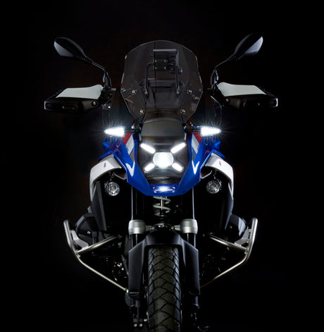 Weiser LED multifunctional indicator light with plug-and-play design, compact and suitable for various signaling applications.