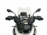 WRS standard windscherm for BMW R1200 GS, R1250GS, and Adventure motorcycle, shown mounted on a bike.