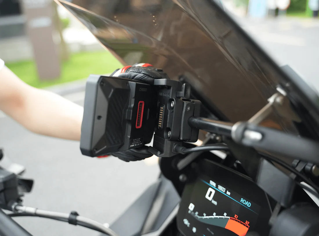 Chigee Chigee Aio 5 Play Voor Bmw Met Plug And Play Navigator Houder 55486421729622 1100x