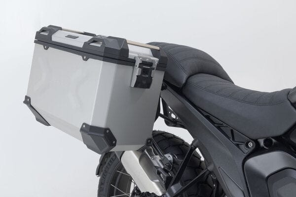 SW-Motech Trax Adventure kofferset for BMW R1300GS Adventure motorcycle, durable luggage bags with secure straps