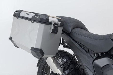 SW-Motech Trax Adventure kofferset for BMW R1300GS Adventure motorcycle, durable luggage bags with secure straps