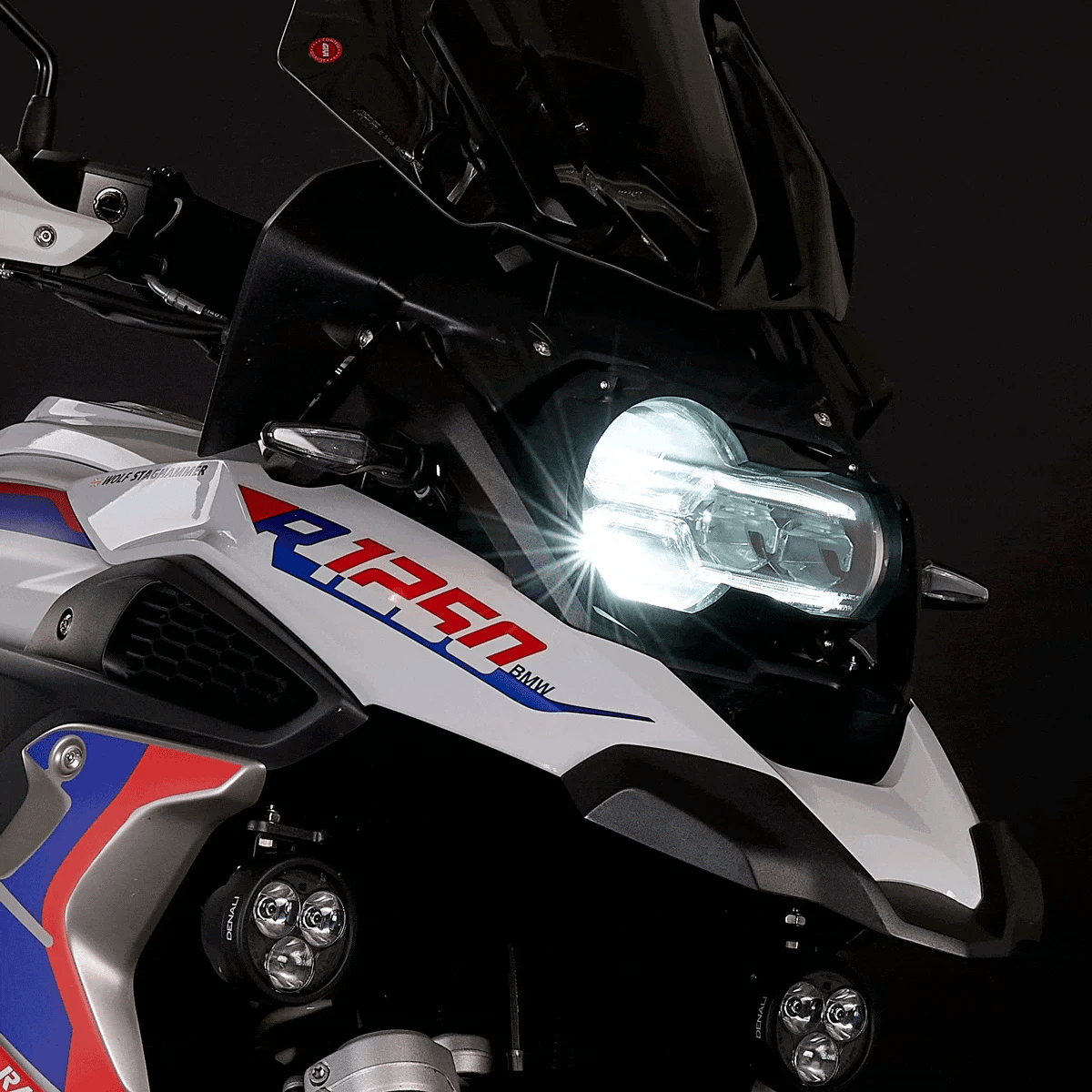 Weiser Wizards Indicator Front Sq Min