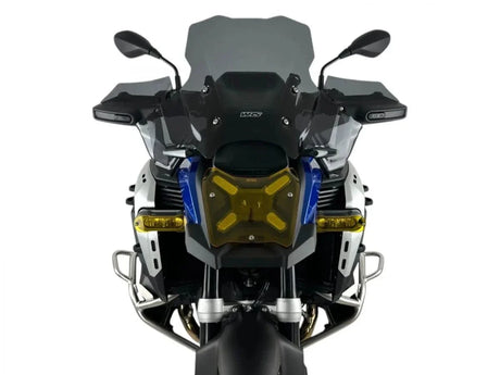 WRS Touring Plus windscherm with radar for BMW R1300GS Adventure motorcycle, providing wind protection and advanced radar features.