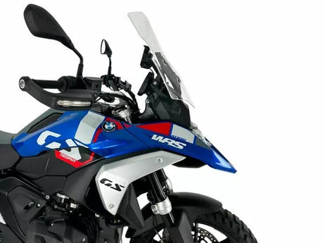 WRS Windscherm Touring Plus transparent or smoked for BMW R1300GS GSA motorcycle, mounted on handlebars.